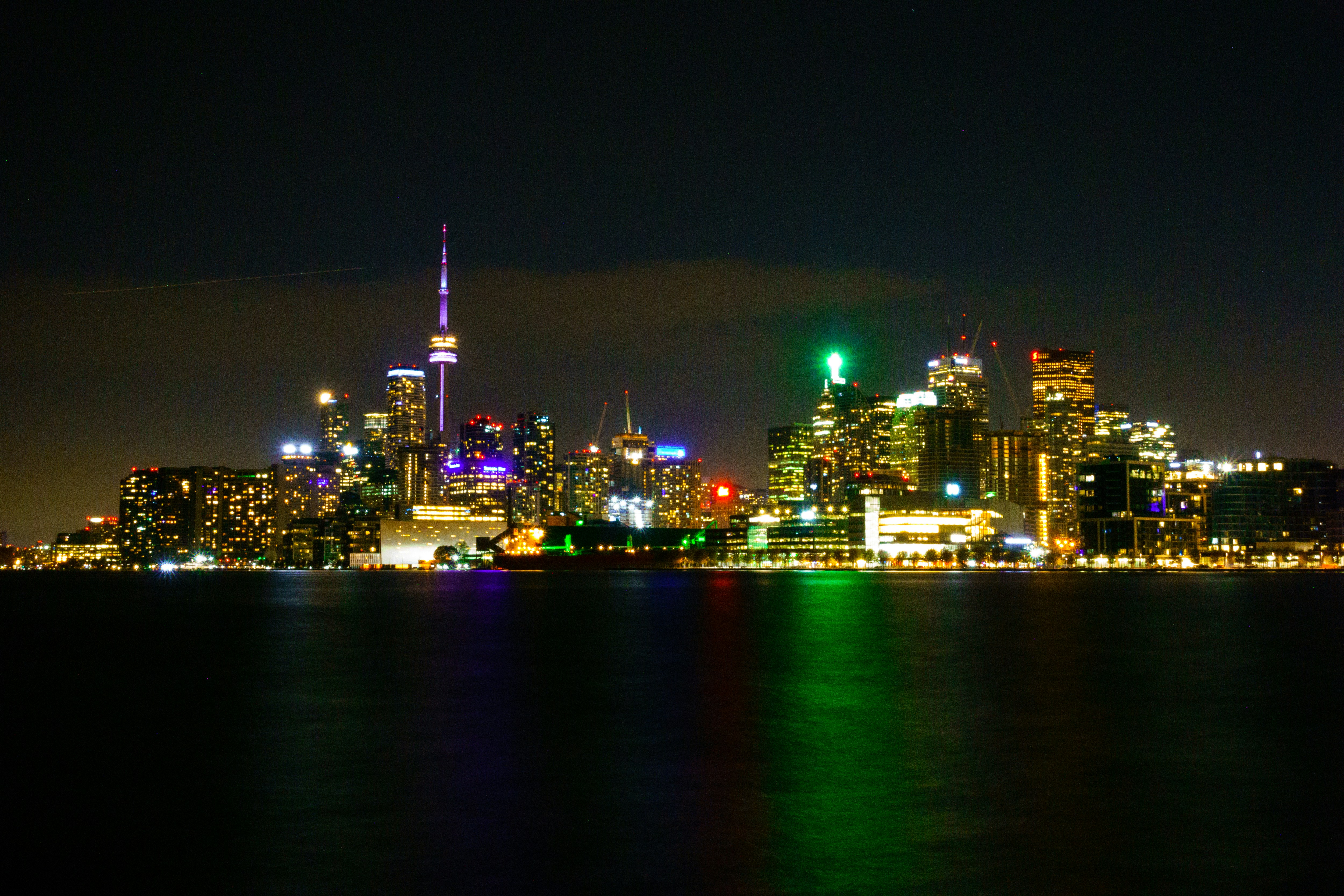 Toronto skyline at night